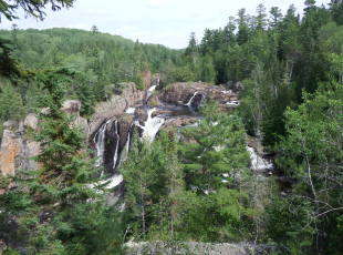 Parc provincial d'Aubrey Falls